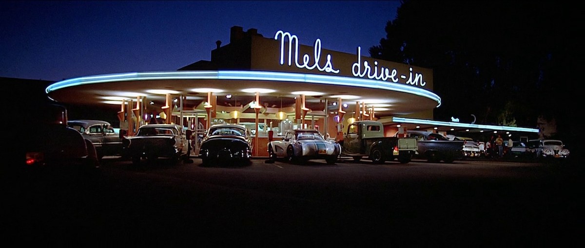 Night time at Mel's Diner.